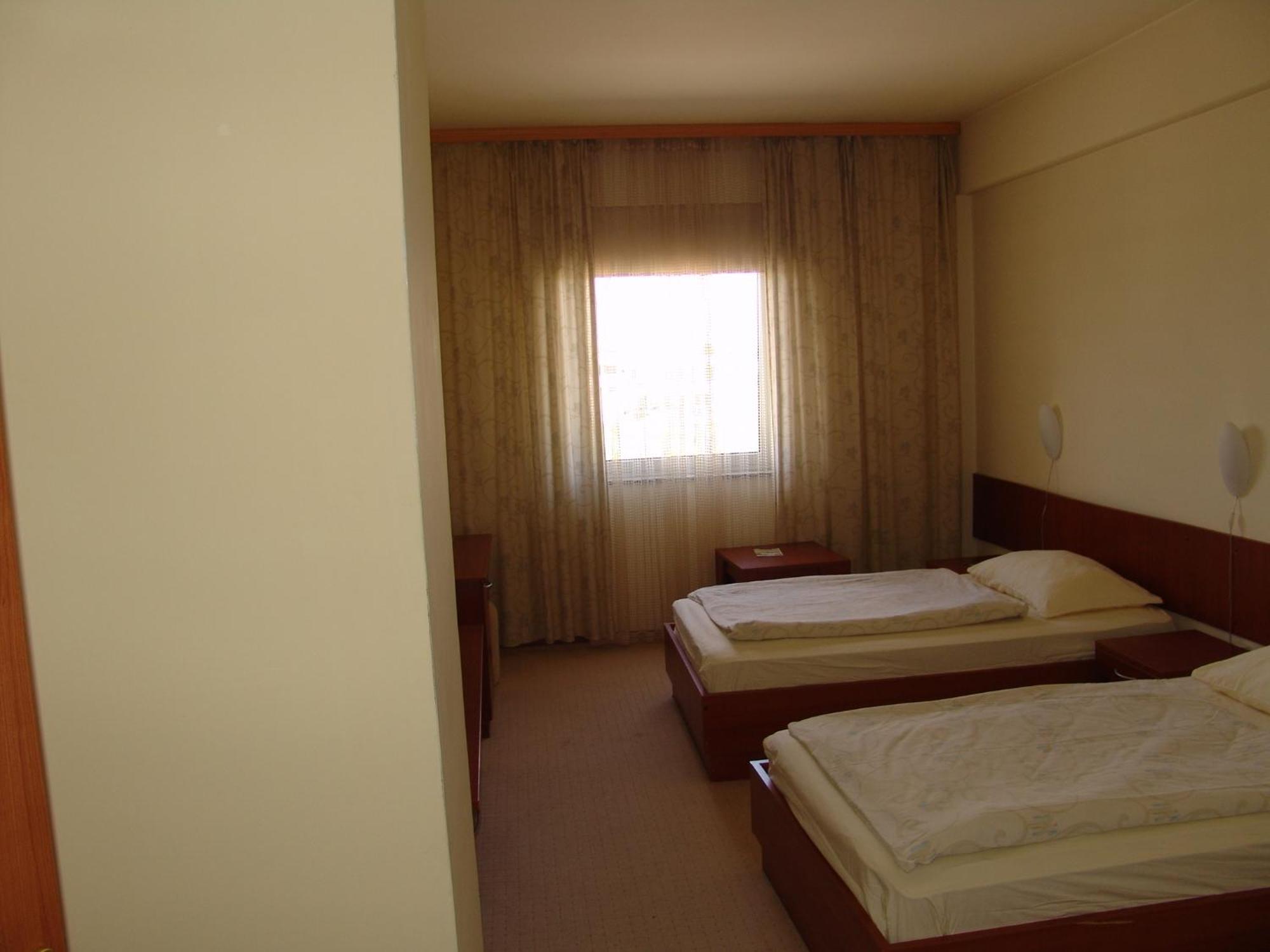 Hotel Zovko Славонски брод Екстериор снимка
