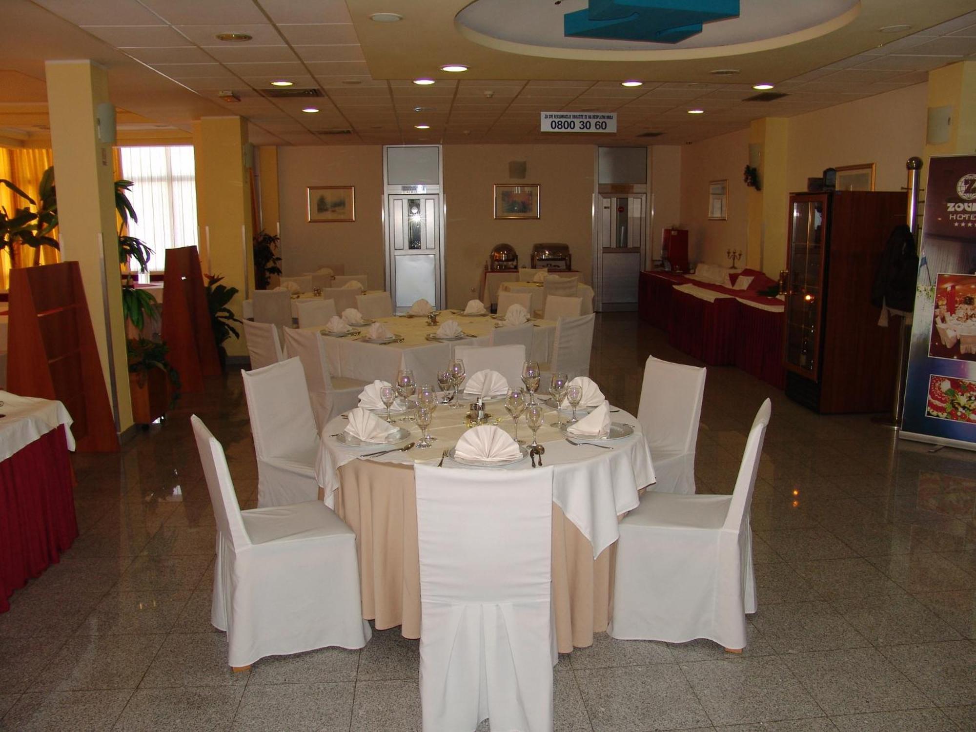 Hotel Zovko Славонски брод Екстериор снимка